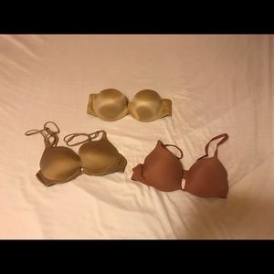2 Victoria Secret & 1 Maiden-form bra